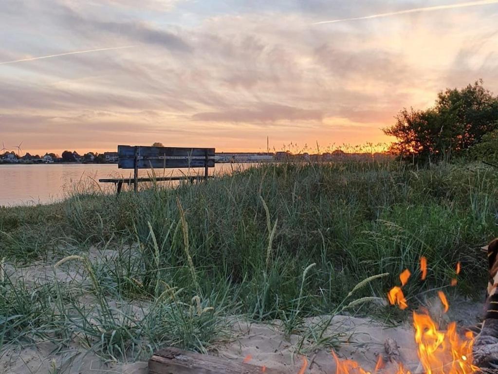 Ferienwohnung Sonnenaufgangsgenuss Harriersand Schwanewede Eksteriør bilde